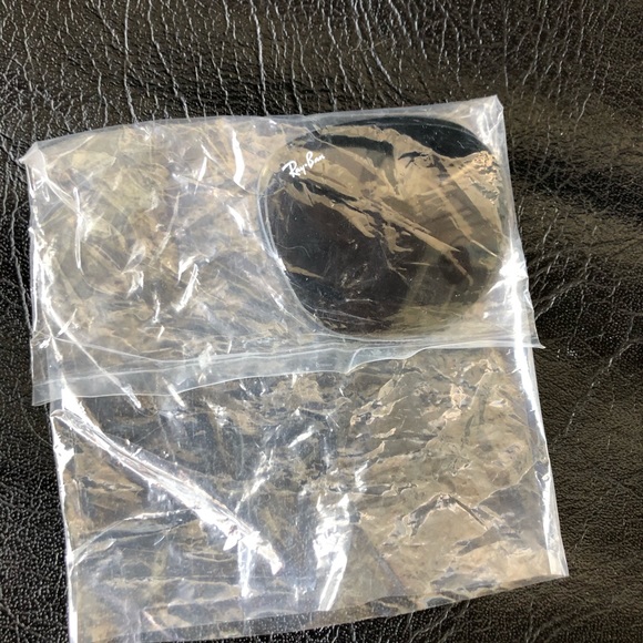 Ray-Ban men’s sunglasses - Picture 6 of 8